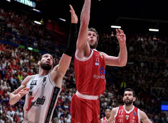 Milano slavio na svom terenu i poveo u finalnoj seriji protiv Virtusa