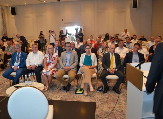 Nišić na konferenciji o perspektivama ekonomskog i infrastrukturnog razvoja TŽ-a
