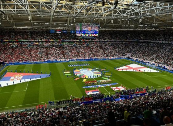 Disciplinska komisija UEFA pokrenula je postupak protiv Fudbalskog saveza Srbije