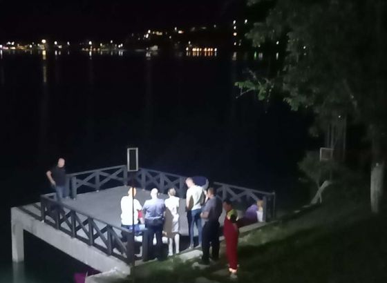 Tragedija na Jablaničkom jezeru: Utopio se maloljetnik