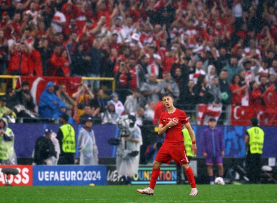 Ljepota fudbala na kiši Dortmunda - eurogolovi Turske slomili ponosnu Gruziju