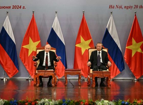 Putin u Hanoju traži jačanje strateških veza između Rusije i Vijetnama