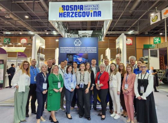Uspjeh bh. namjenske industrije na sajmu u Parizu - Dogovoreni poslovi vrijedni desetine miliona KM