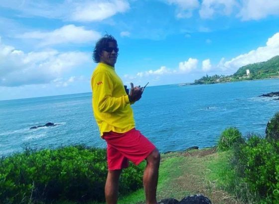 Glumac iz filma Pirati sa Kariba Tamayo Perry poginuo u napadu ajkule