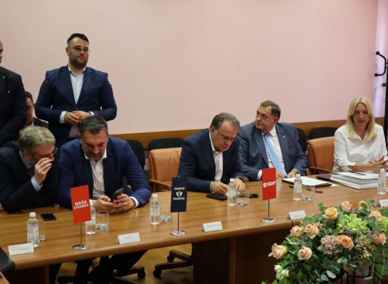Počeo sastanak stranaka državne koalicije, proračun i druge važne teme na stolu