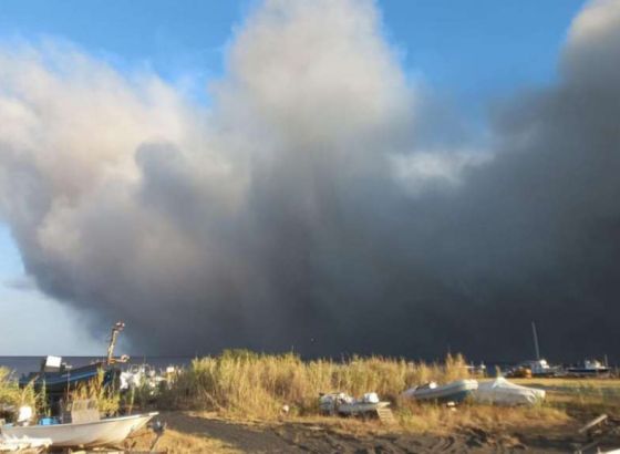 Aerodrom na Siciliji zatvoren nakon što je Etna izbacila pepeo u nebo