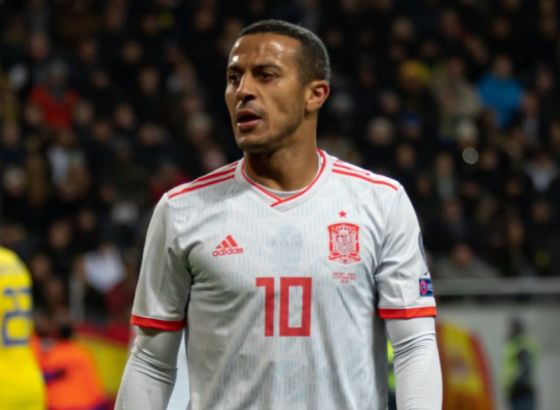 Thiago Alcantara završio karijeru