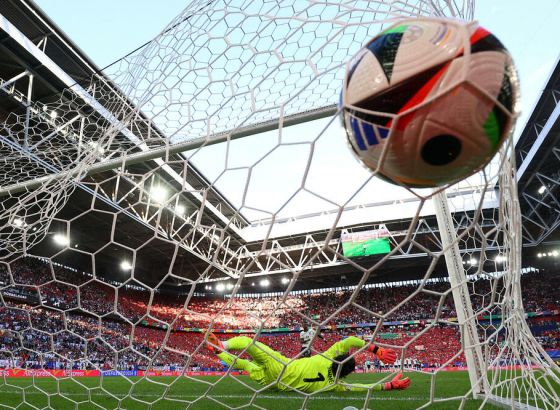 Sudija koji je bio pod istragom za namještanje mečeva sudi polufinale Eura