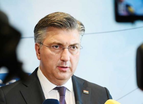 Plenković i službeno pismom obavijestio predsjednika Sabora da ne ide u EU parlament