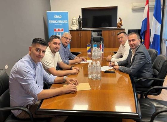 Široki Brijeg: Potpisan Ugovor o sufinanciranju projekata zaštite okoliša