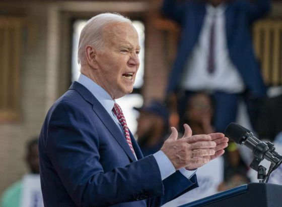 Bidenu negativan test na COVID-19