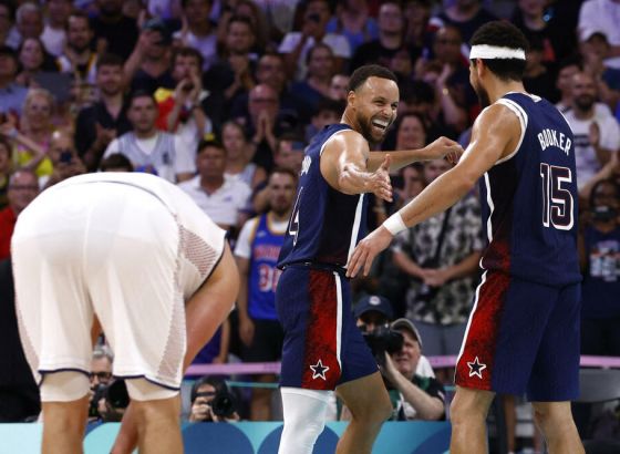 Dominantni američki Dream Team razbio Srbiju, Durant i LeBron nezaustavljivi