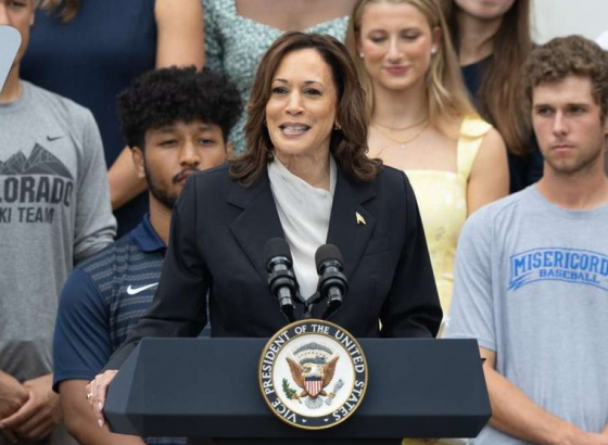 Kamala Harris i zvanično dobila demokratsku predsjedničku nominaciju