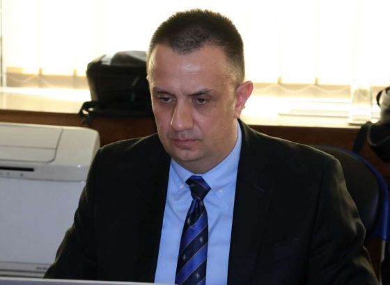 Ministar Lakić o isključenju plina: Pristajemo na razgovor, ali ne i na ucjene