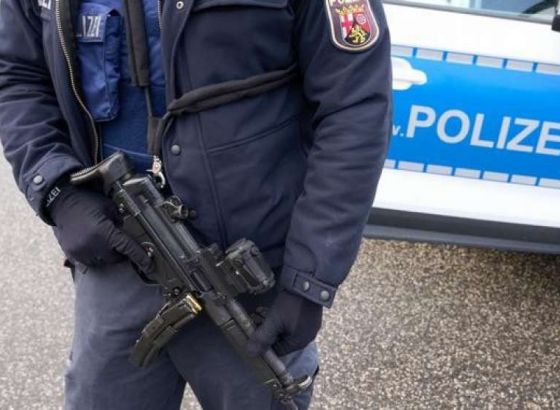 Njemačkoj policiji predao se 26-godišnji Sirijac i priznao napad nožem na festivalu