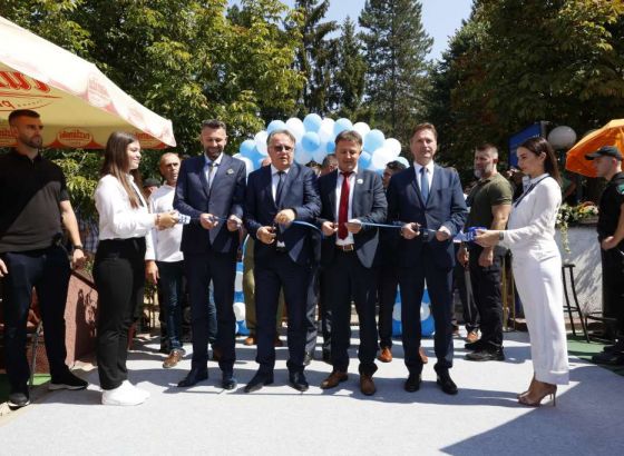 Svečano otvoren 51.Sajam šljive u Gradačcu, 300 izlagača (VIDEO)