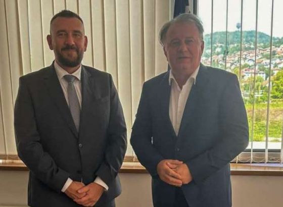 Nikšić razgovarao sa zamjenikom direktora Službe za poslove sa strancima