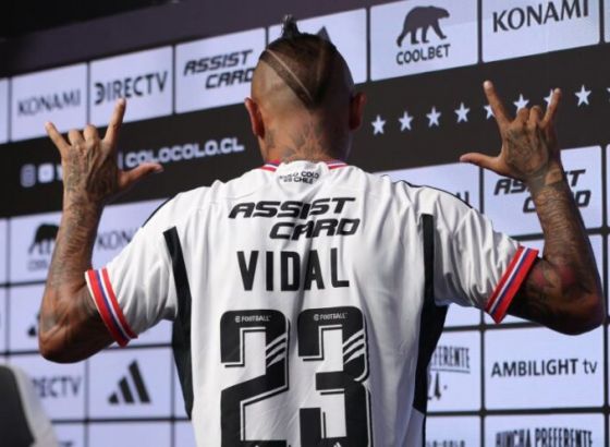 Vidal: Selektor Čilea je idiot