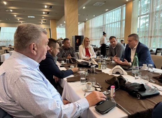Mijatović sa zeničkim poslodavcima: Privrednici i Vlada FBiH trebaju biti partneri