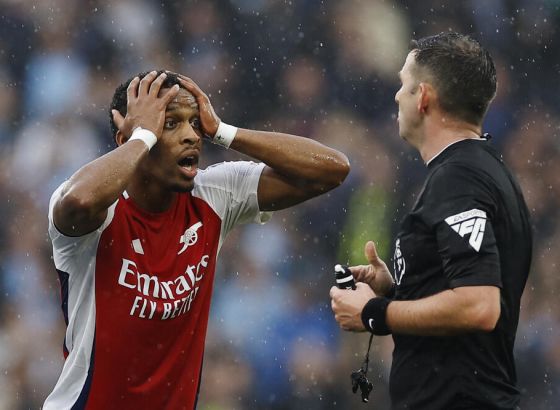 Arsenal bio na korak da sruši Siti i Olivera: Stouns u 98. spasio šampiona