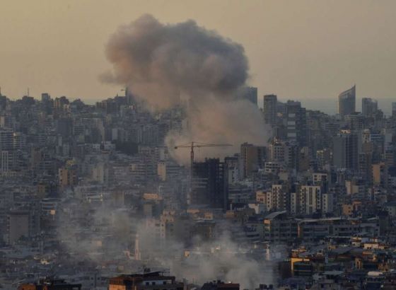 Izrael napada Liban, pritiskajući Hezbolah nakon što je ubio njegovog vođu