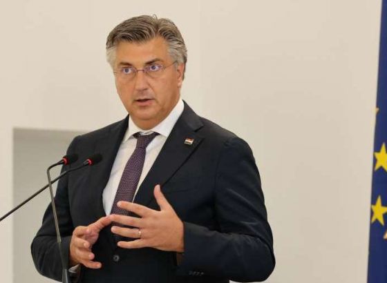 Umirovljenici danas prosvjeduju; Plenkoviću cilj da prosječna mirovina bude do 800 eura