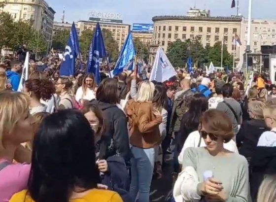 U Beogradu prosvjed prosvjetnih djelatnika