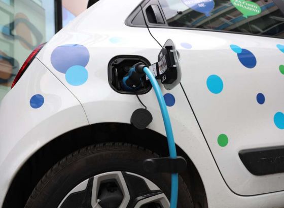 Kina tvrdi da odluka EU o carinama na njena električna vozila podriva saradnju