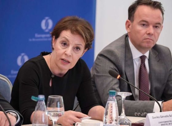 Gërvalla Schwarz predložila da Kosovo izdvoji 200 000 eura za Bosnu i Hercegovinu