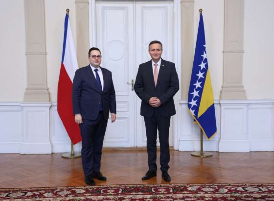 Bećirović i Lipavski: Pozitivan trend razvoja bilateralne saradnje BiH i Češke, naročito na ekonomskom planu