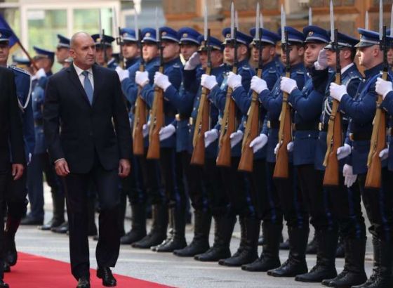 Članovi Predsjedništva BiH svečano dočekali bugarskog predsjednika Radeva