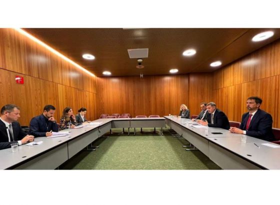 Zvizdić i Čavara sa potpredsjednikom Evropskog parlamenta Nicolaeom Ştefănuțăom