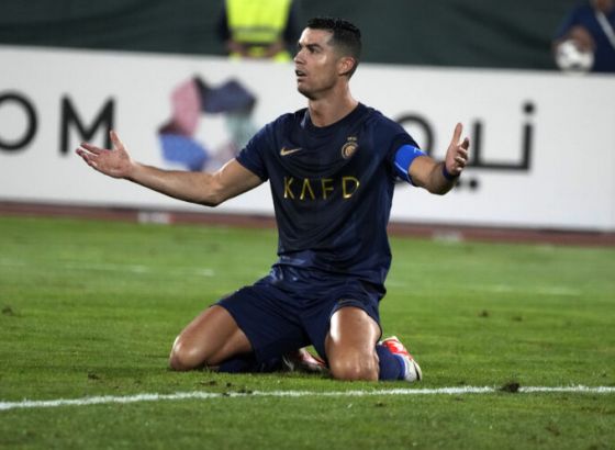 As o Ronaldu: Prokletstvo se nastavlja