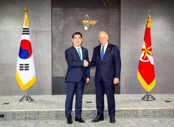 Borrell doputovao u Južnu Koreju u jeku briga zbog vojne saradnje Rusije i Sjevera