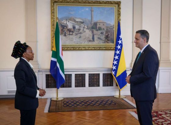 Bećirović primio akreditivno pismo ambasadoricе Republike Južne Afrike za BiH
