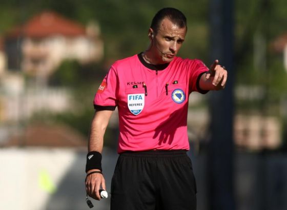 Klasik u Madridu, Irfan Peljto dijeli pravdu na meču u Francuskoj