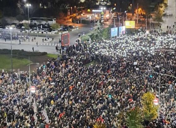 Okončan nasilan građanski prosvjed u Novom Sadu, Vučić u iznenadnom posjetu