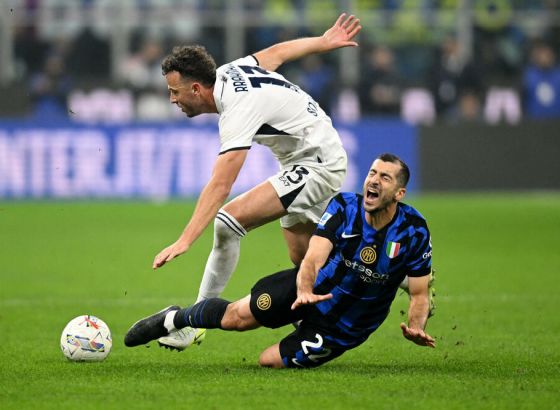 Remi u derbiju, Čalhanoglu promašio penal, Napoli sa prvog mjesta odlazi na pauzu