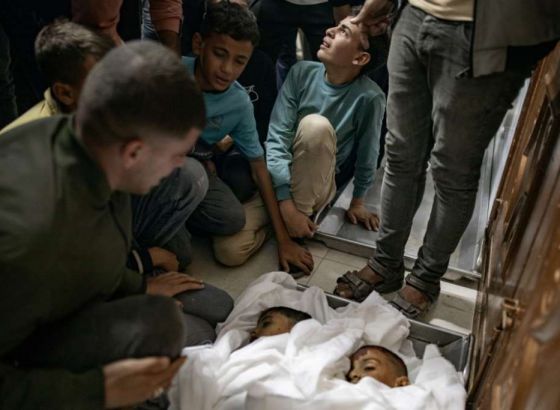 U izraelskim vojnim udarima ubijeno najmanje 14 Palestinaca širom Pojasa Gaze