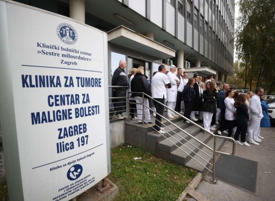 Sindikat Zajedno poručio da će prekinuti štrajk kada ih pozovu iz Ministarstva