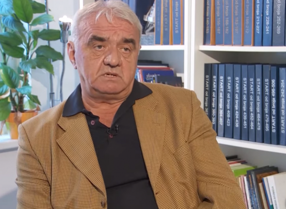 SJEĆANJA Džakmić: Objavio sam tekst o recidivima KOS-a među oficirima Armije BiH. Pritvoren sam. Doveden je i Fahrudin Radončić