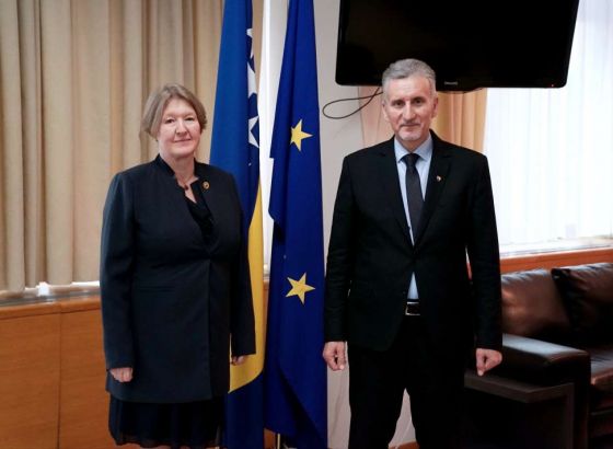 Ademović primio u nastupnu posjetu ambasadoricu Češke Republike