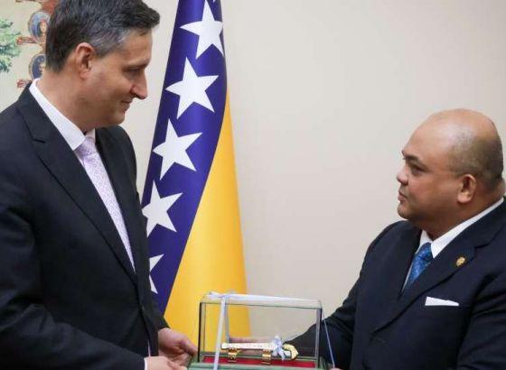 Bećirović i ambasador Malezije u BiH: Primjer prijateljskih odnosa i saradnje