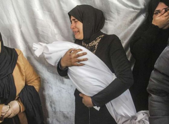 U izraelskim udarima ubijeno najmanje 17 Palestinaca širom Pojasa Gaze