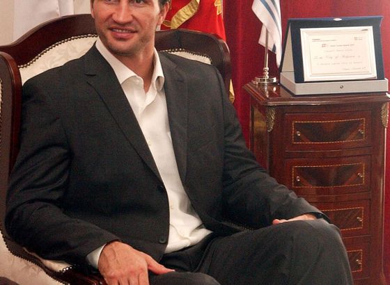 Revanši kultnih borbi u Rijadu ugovoreni, Turk Al eš-Šejh neće žaliti novca da u ring vrati Vladimira Klička