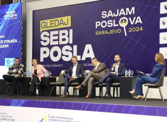 Održana panel diskusija 'Karijera i poslovi 21. stoljeća – trendovi i izazovi'