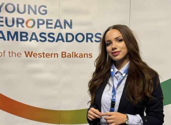 Mostarka Adna Mujić imenovana za mladu europsku veleposlanicu