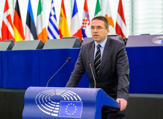 Tomislav Sokol: 'Kršćane zaštititi, a migrante vratiti u Siriju'