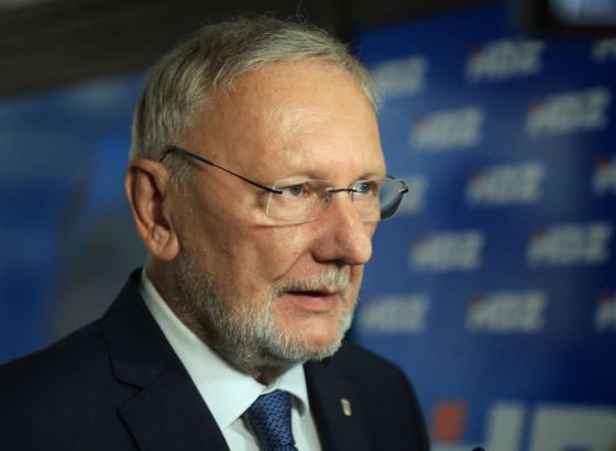 Božinović: Počinitelj bivši učenik škole, policija ga spriječila u samoubojstvu
