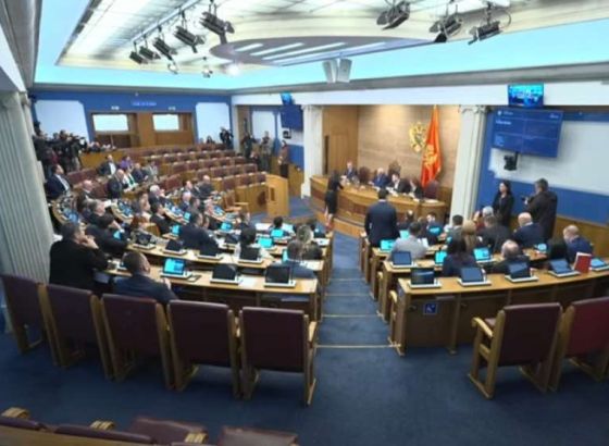 Prekinuta sjednica crnogorske skupštine, Mandić oduzeo riječ zastupnicima oporbe